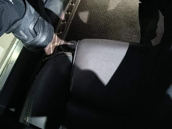 Фото 8 - Cadillac CT5