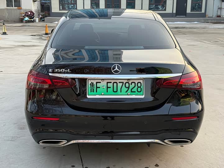 Фото 5 - Mercedes-Benz E-Class Hybrid