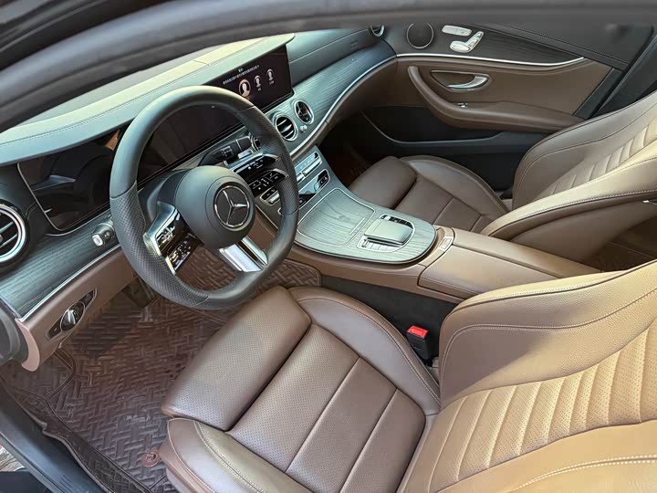 Фото 8 - Mercedes-Benz E-Class Hybrid