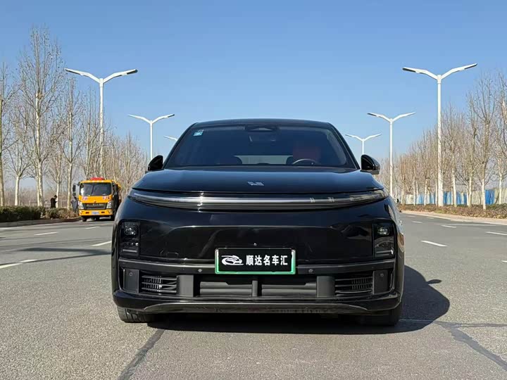 Фото 2 - LiXiang L7