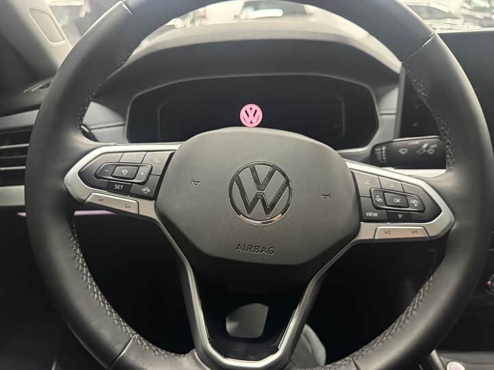 Фото 5 - Volkswagen Lavida