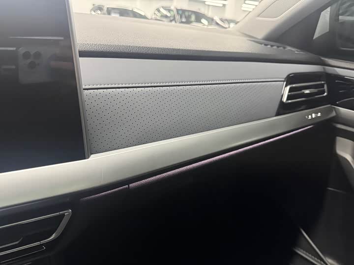 Фото 9 - Volkswagen Lavida