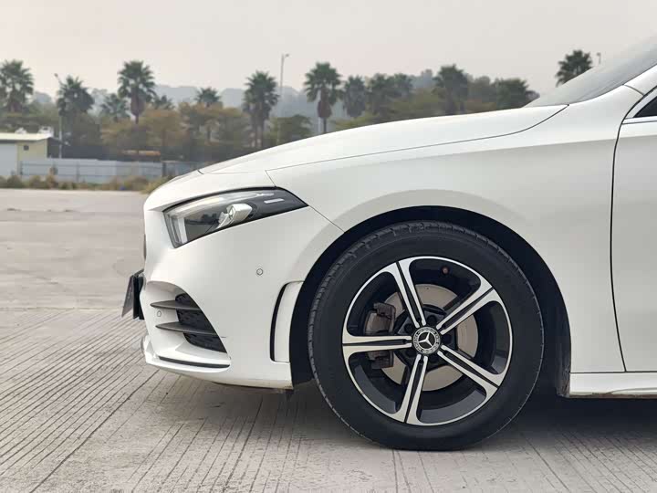 Фото 5 - Mercedes-Benz A-Class