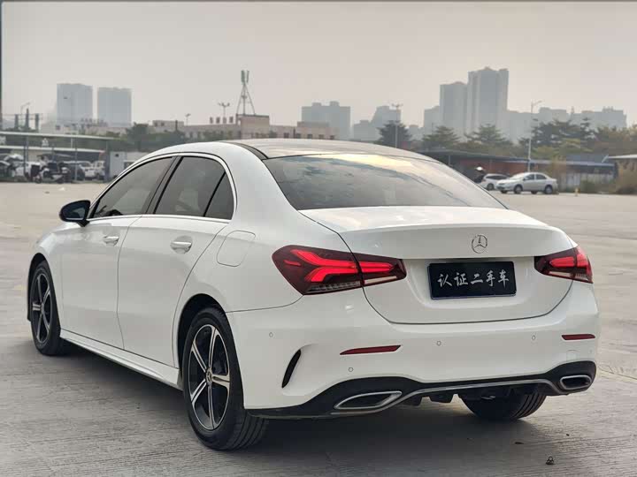 Фото 9 - Mercedes-Benz A-Class