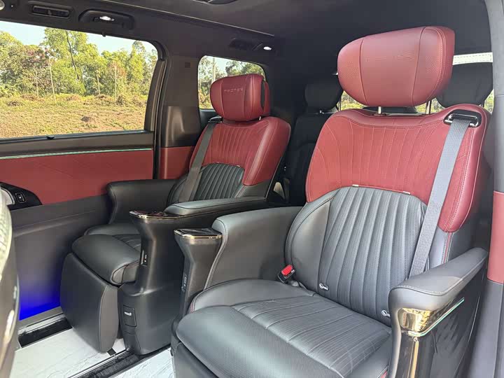 Фото 4 - GAC Trumpchi M8