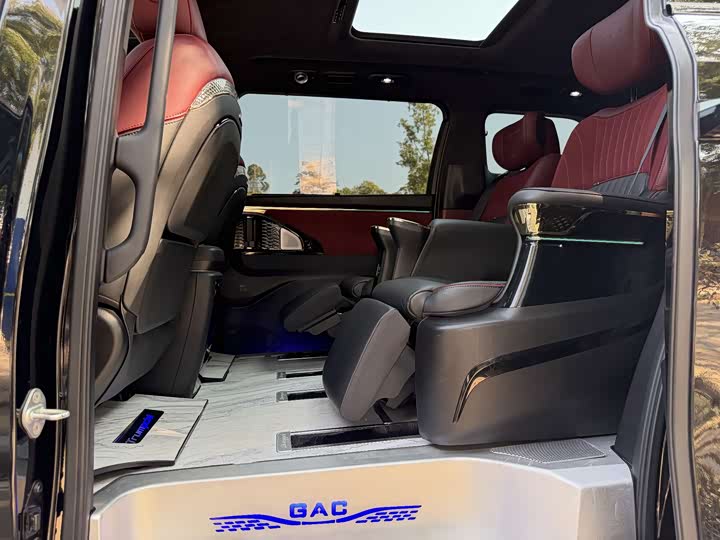 Фото 5 - GAC Trumpchi M8