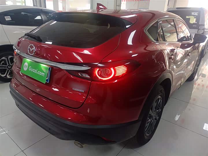 Фото 7 - Mazda CX-4