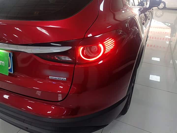 Фото 8 - Mazda CX-4