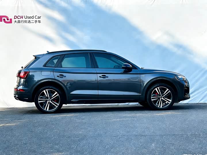 Фото 3 - Audi Q5L