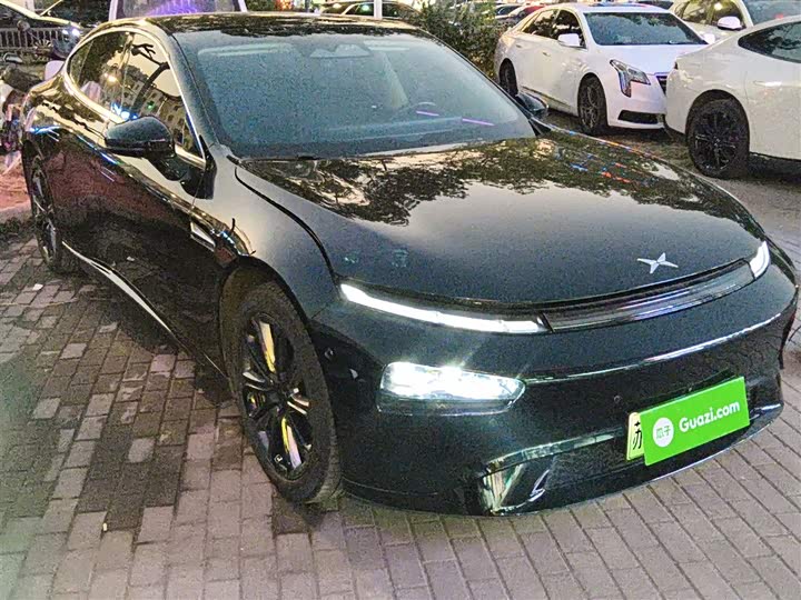 Фото 4 - XPeng P7