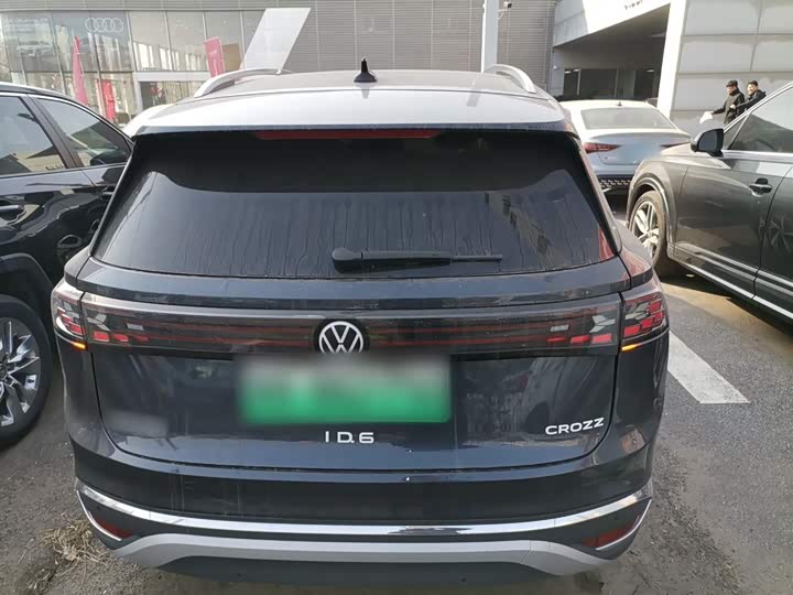 Фото 6 - Volkswagen ID.6 Crozz