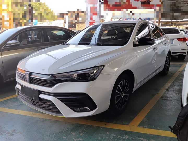 Фото 1 - Roewe i5