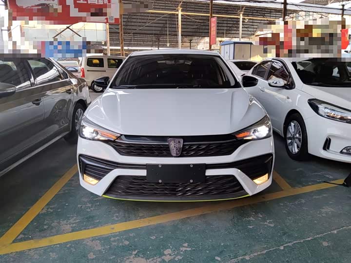 Фото 3 - Roewe i5