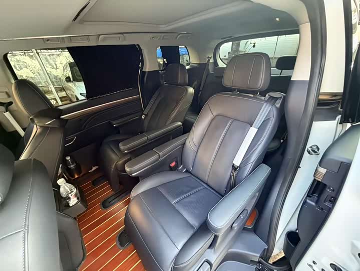 Фото 3 - GAC Trumpchi M8