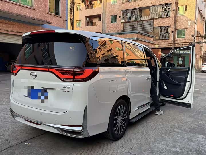 Фото 5 - GAC Trumpchi M8