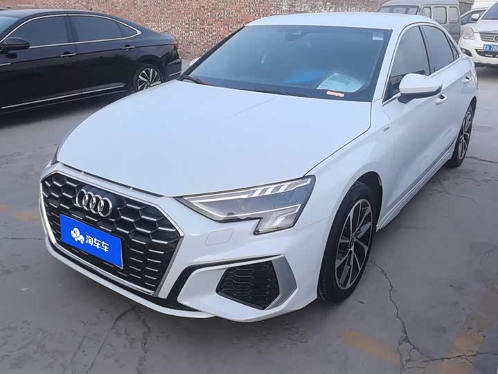 Фото 1 - Audi A3