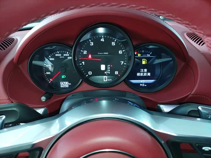 Фото 4 - Porsche 718