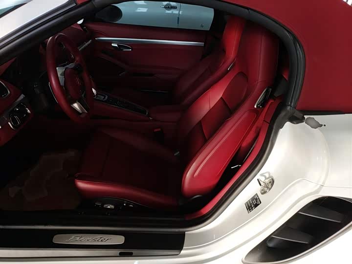 Фото 7 - Porsche 718