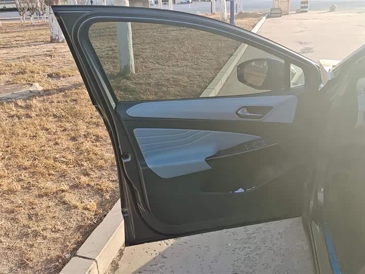 Фото 7 - Volkswagen ID.4 X