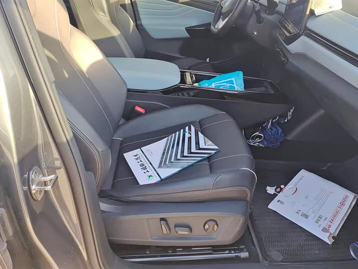 Фото 8 - Volkswagen ID.4 X