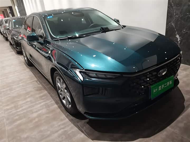 Фото 4 - Ford Mondeo