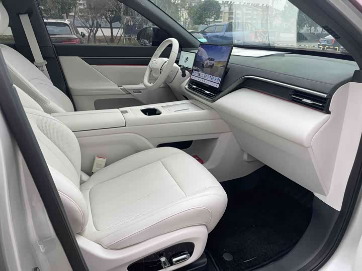 Фото 5 - Dongfeng Yipai eπ 008