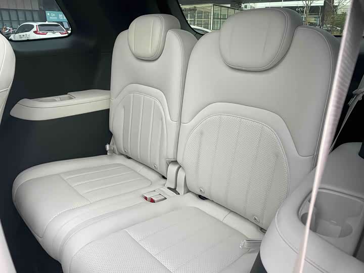 Фото 9 - Dongfeng Yipai eπ 008