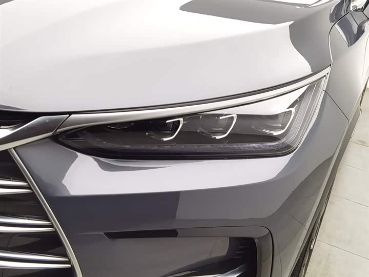 Фото 7 - BYD Tang Hybrid/EV