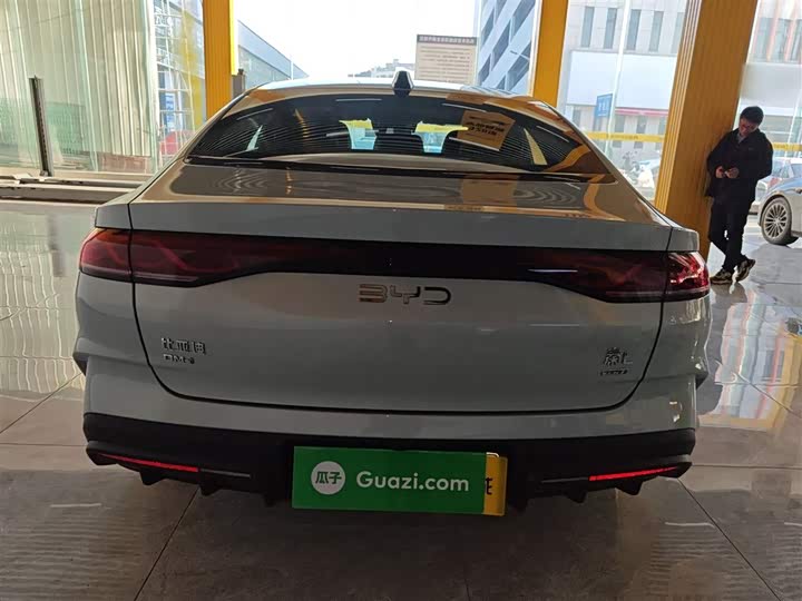 Фото 6 - BYD Qin L