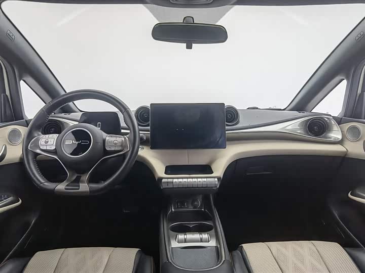 Фото 5 - BYD Dolphin