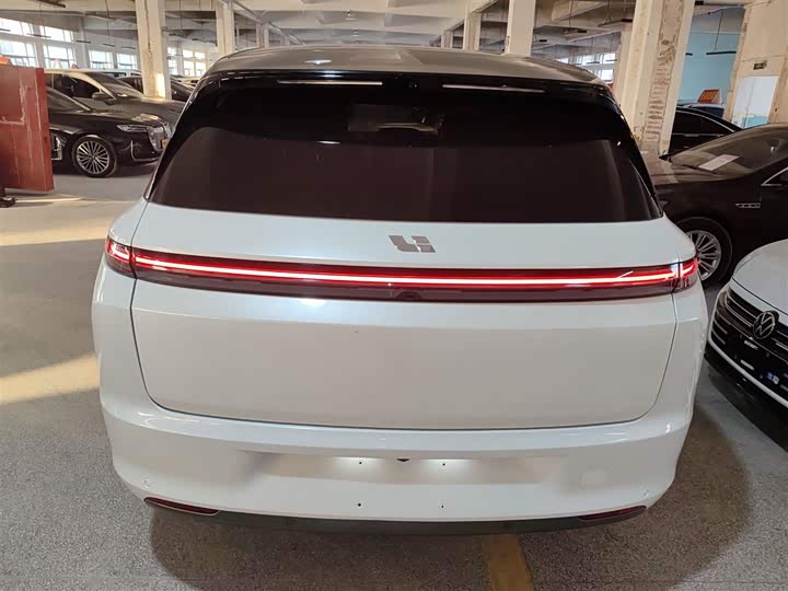 Фото 6 - LiXiang L7