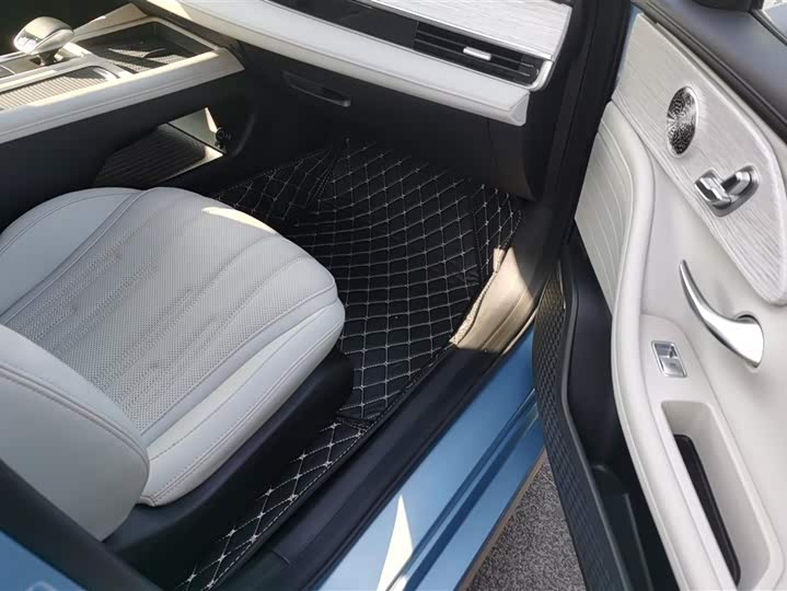 Фото 8 - Chery Fulwin A8