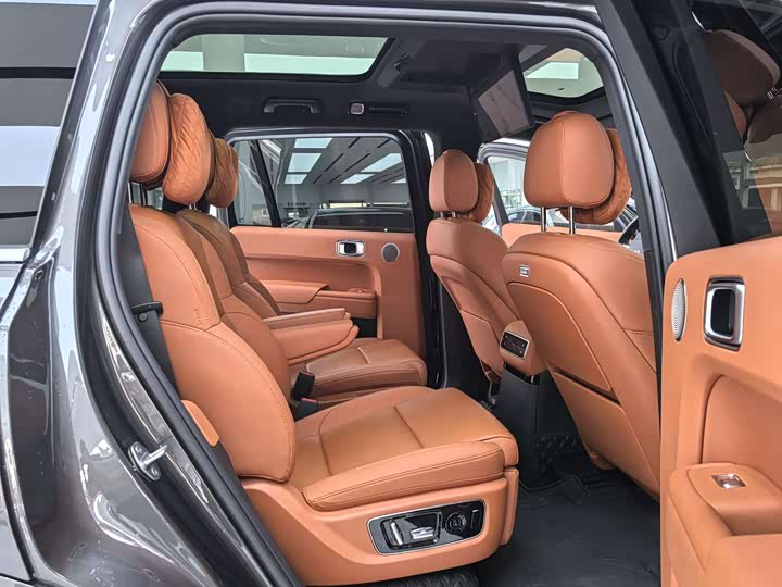 Фото 8 - LiXiang L9