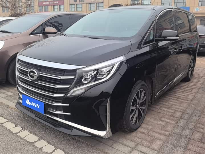 Фото 1 - GAC Trumpchi M8
