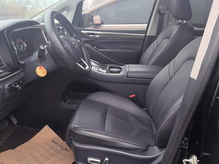 Фото 9 - GAC Trumpchi M8