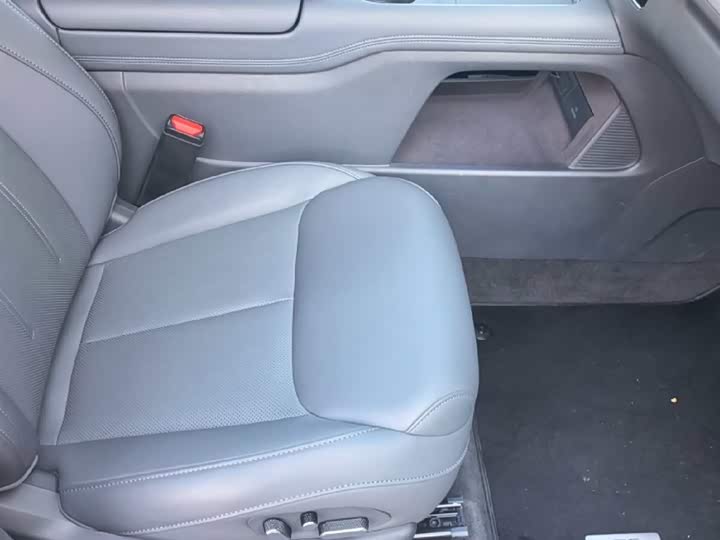 Фото 6 - XPeng G6