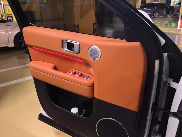 Фото 7 - LiXiang L6