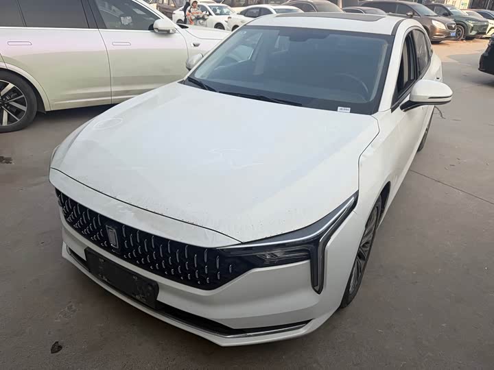 Фото 1 - Bestune B70