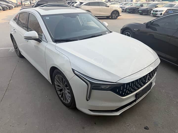 Фото 3 - Bestune B70