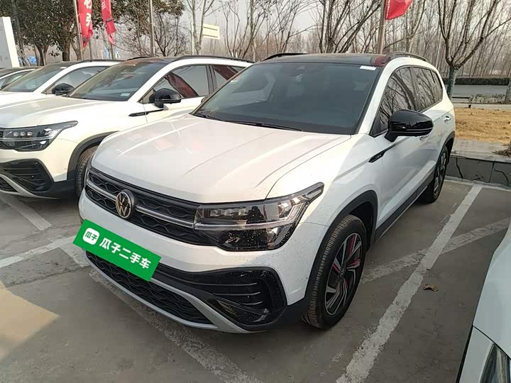 Фото 2 - Volkswagen Tharu