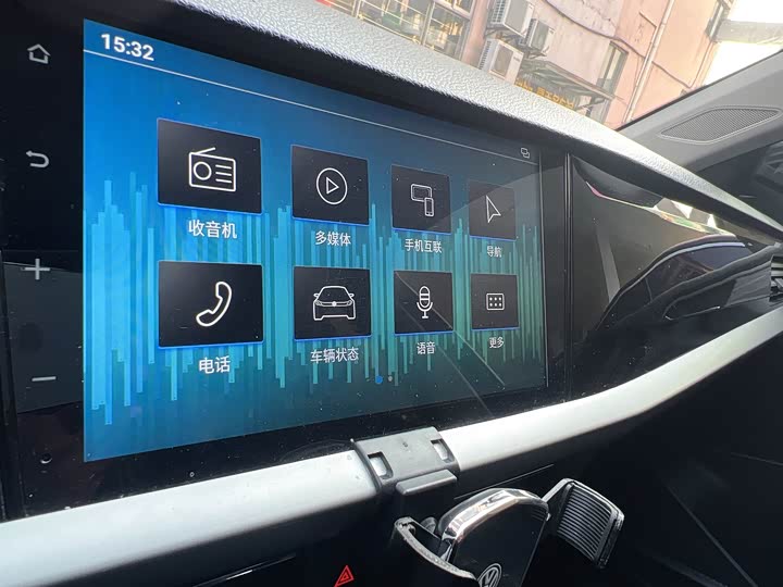 Фото 9 - Volkswagen Lavida