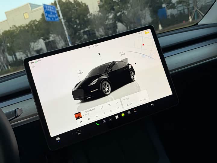 Фото 4 - Tesla Model Y