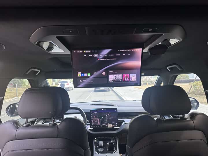 Фото 7 - Zeekr 009