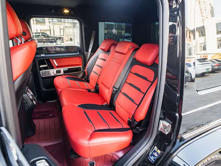 Фото 7 - Mercedes-Benz G-Class AMG