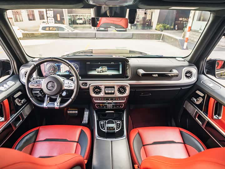 Фото 8 - Mercedes-Benz G-Class AMG