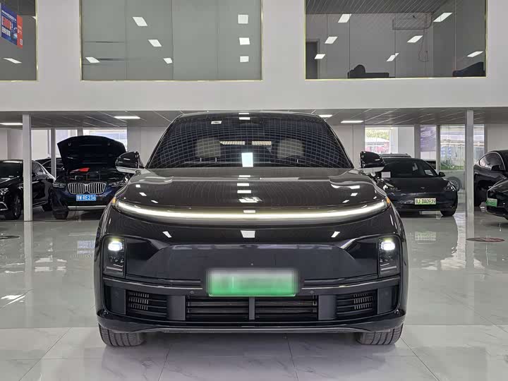 Фото 2 - LiXiang L7