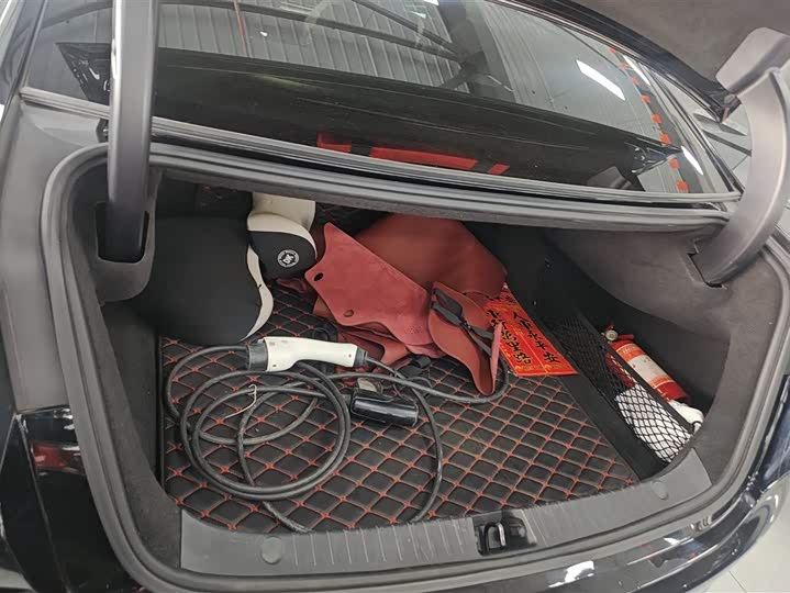 Фото 4 - BYD Han