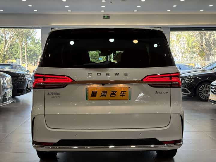 Фото 5 - Roewe iMax 8 EV