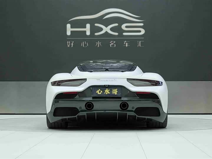 Фото 8 - Maserati MC20