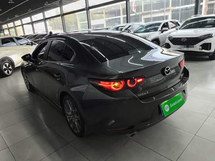 Фото 5 - Mazda 3 (Axela)